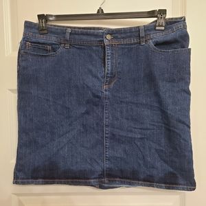 Old Navy denim skirt size 20